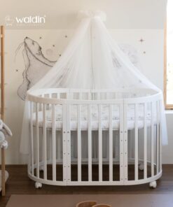 Waldin Oval Baby-Bett Mitwachsend Komplett Set 7in1, Gitterbett, Kinderbett mit Matratze, Wickelkommode, Beistellbett, Holz Weiß